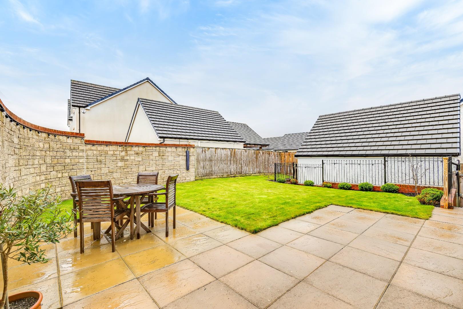 8 Cae Ffynnon, Cowbridge, CF71 7FJ